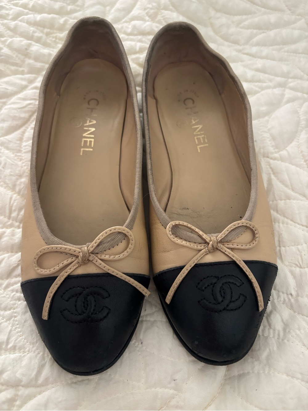 CHANEL Two-Tone Beige and Black Ballet Flats 37